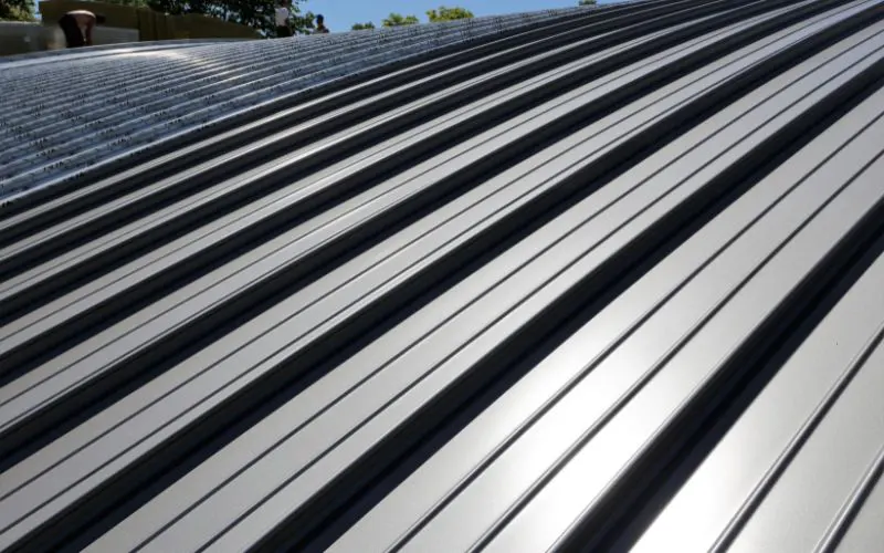 Standing seam metal roofing